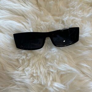 Black Rectangular Women's Sunglasses
